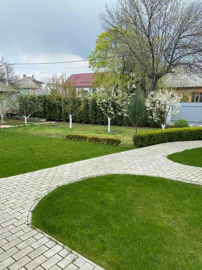 Экодом Hotell Bilhorod-Dnistrovskyj Eksteriør bilde